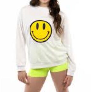 Vintage Havana White Sweatshirt with Yellow Smiley Face